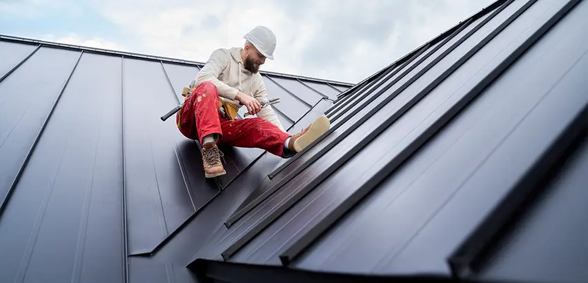 Professional Roof Valley Installation Services in Saint Charles, IL