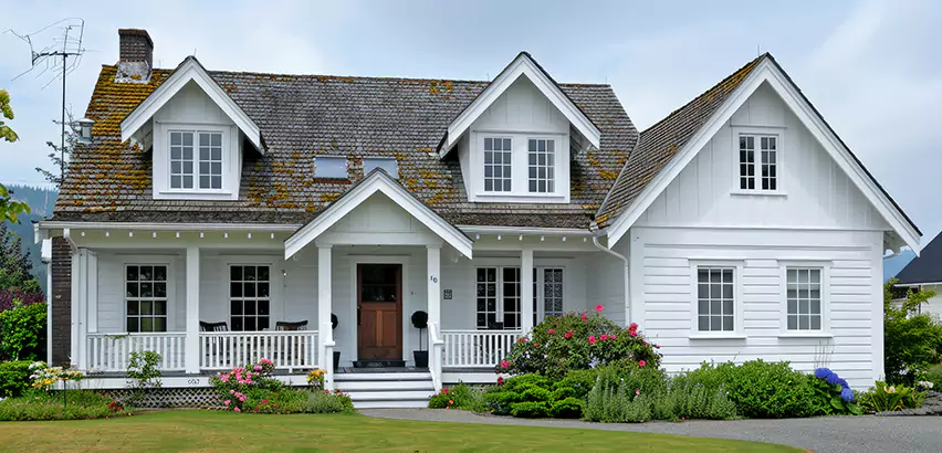 Professional Roofing and Siding Services in Saint Charles, IL