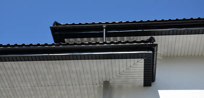 Roof Overhang Repair in Saint Charles