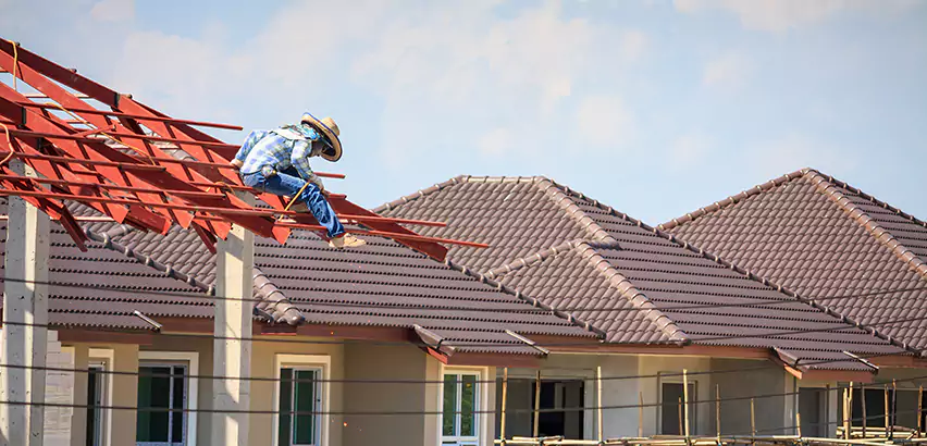 Professional Wind Damage Roof Repair Services in Saint Charles, IL